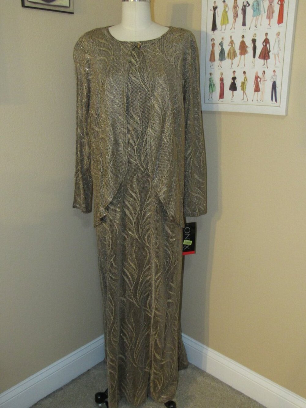 NWT ONYX Nite by Wendye Chaitin 2 Piece Gold Sleeveless Gown W/Jacket Size 18